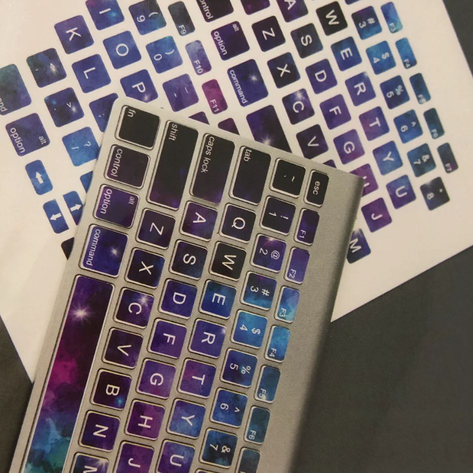 exemple de stickers imprimés pour un clavier
